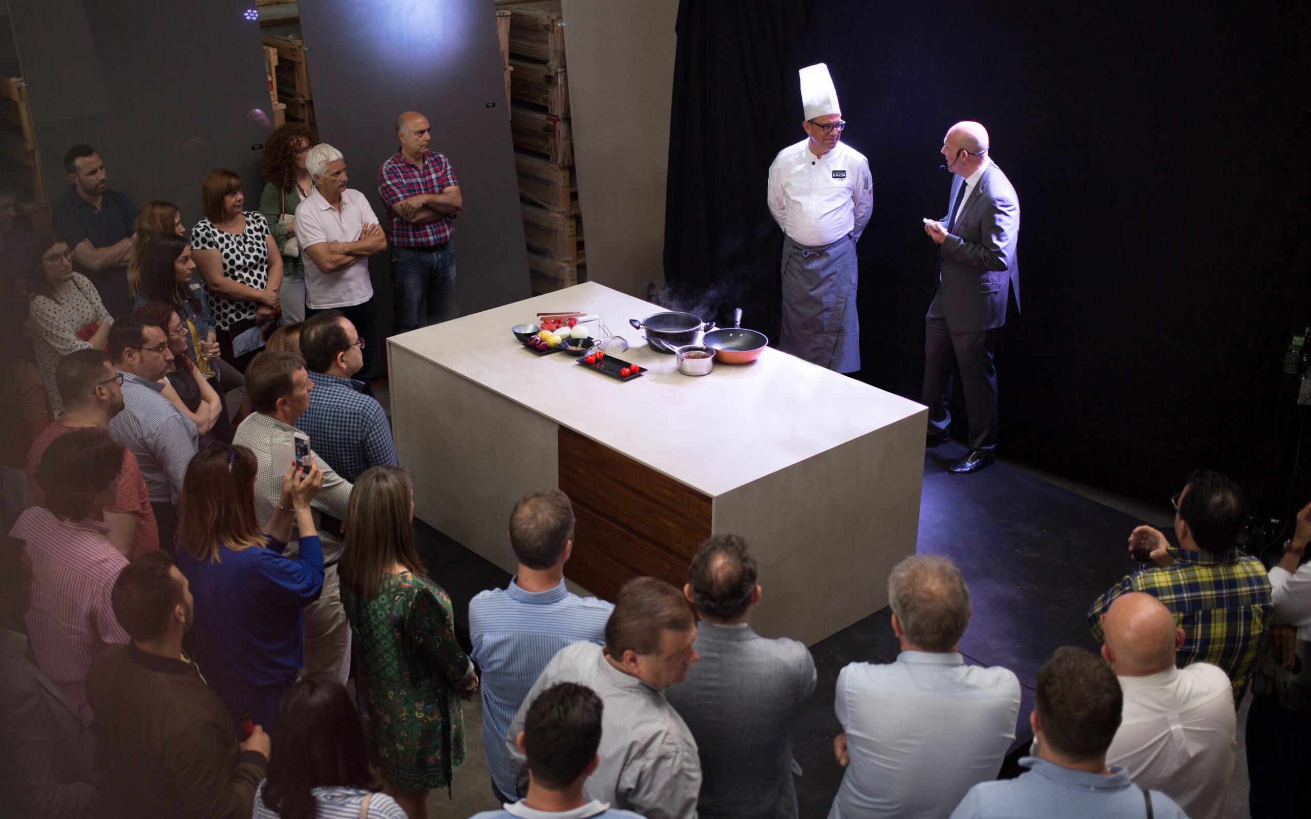 Francisco Hita Cooking Rak Smart Countertop Présentation