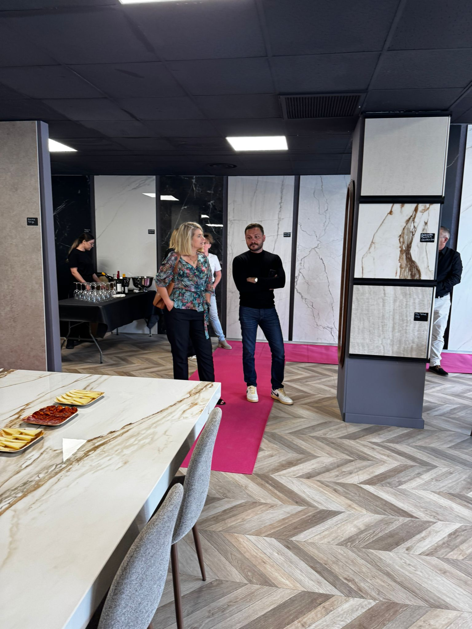 Tablas expuestas en el Showroom de Montpellier