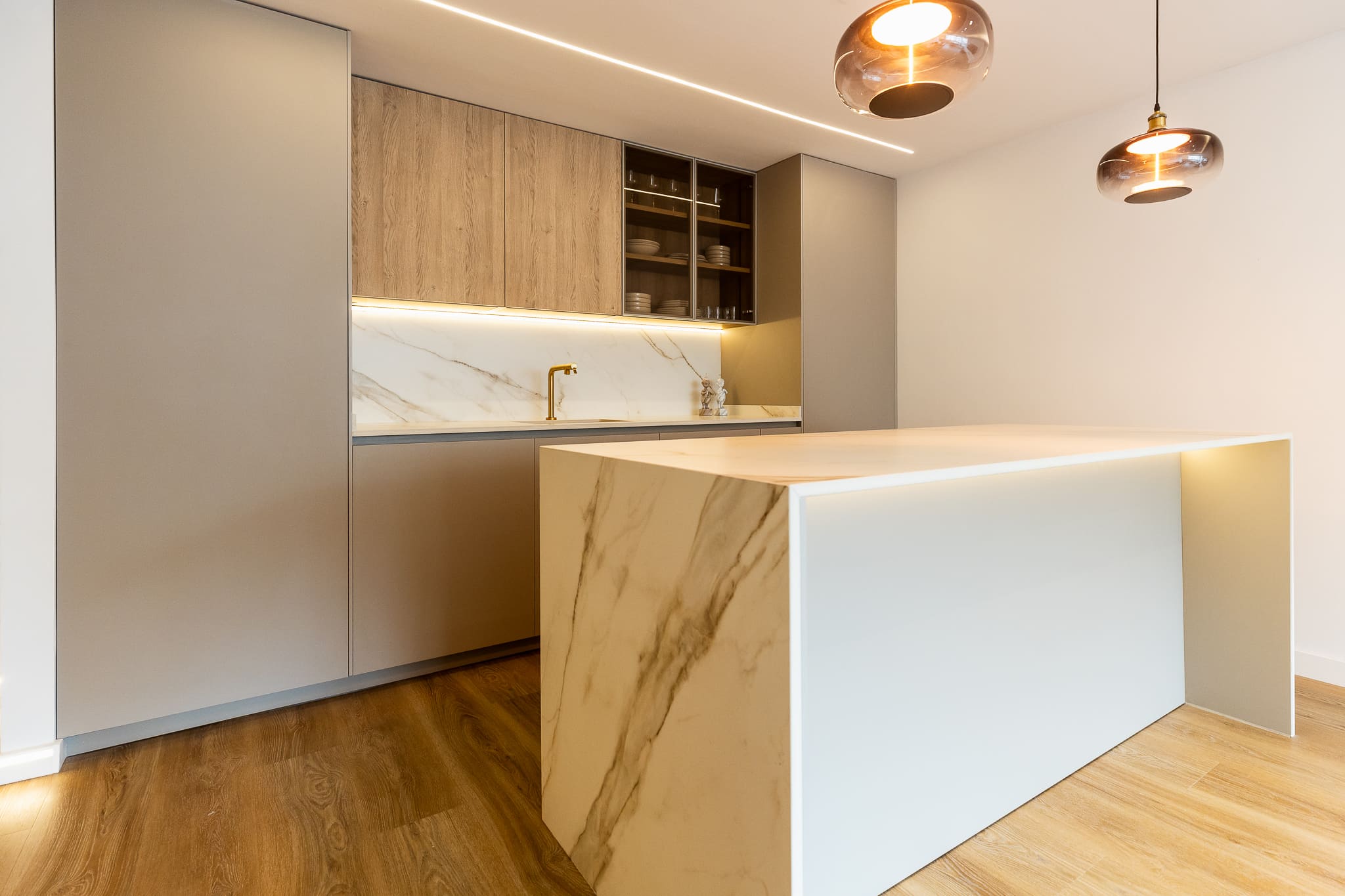 Cocina moderna Calacatta Gold
